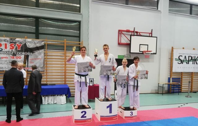 Trzy medale malborskich zawodników Klub Kyokushin Karate na zawodach&#8230;
