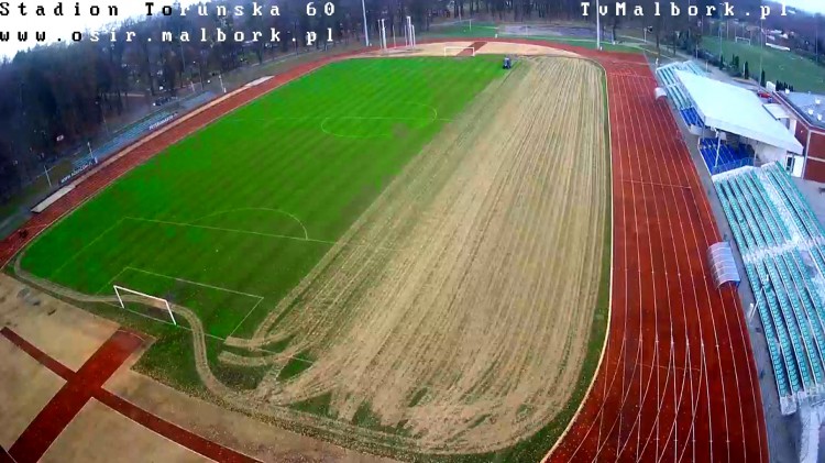 Piaskowanie murawy na Stadionie Miejskim w Malborku. Statystyki Rundy&#8230;